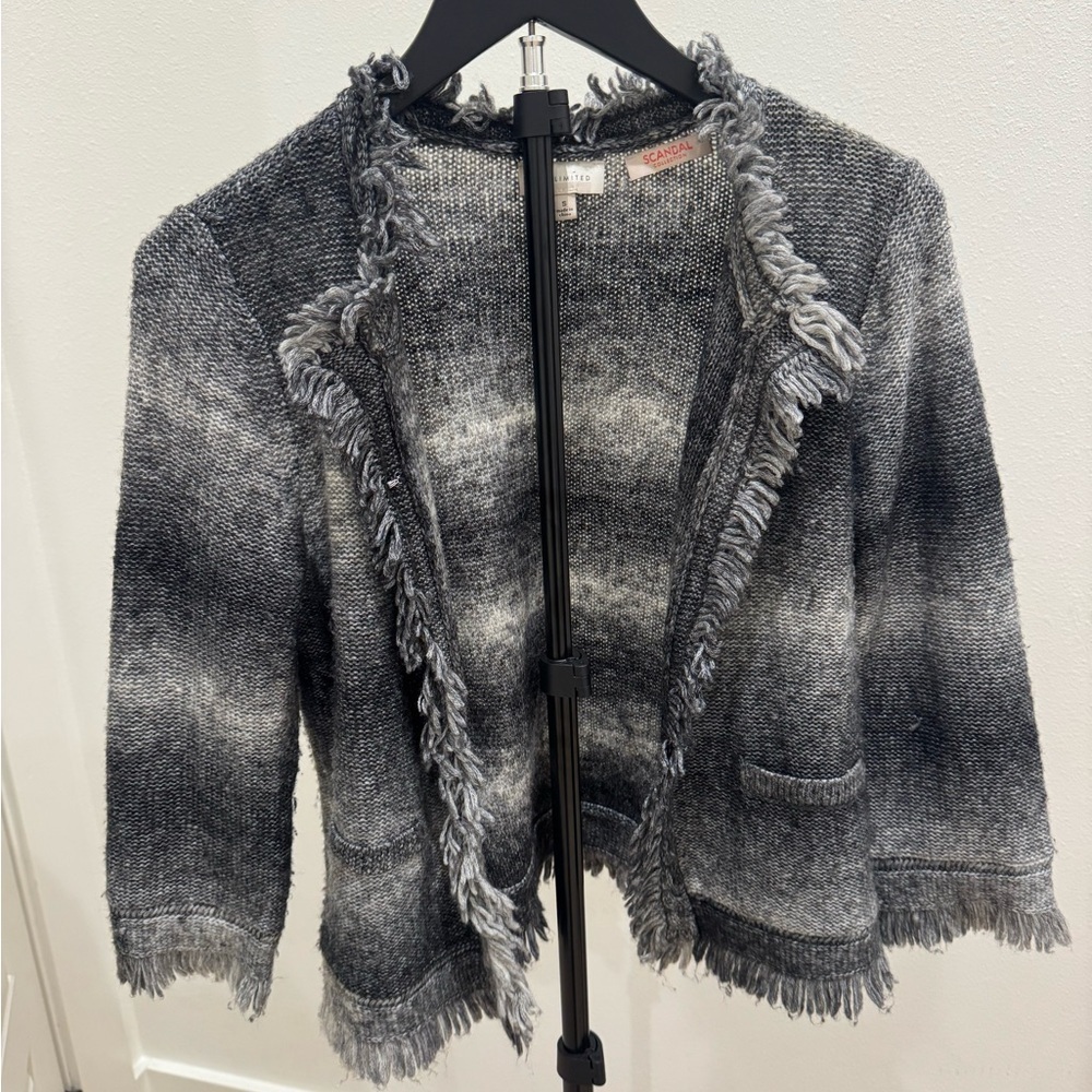 The Limited Scandal Collection Gray Knit Cardigan‎
